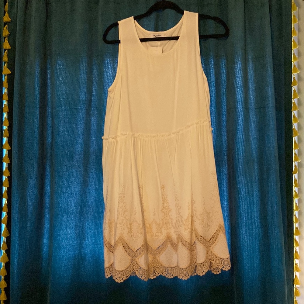 White and cream lace mini dress/tunic